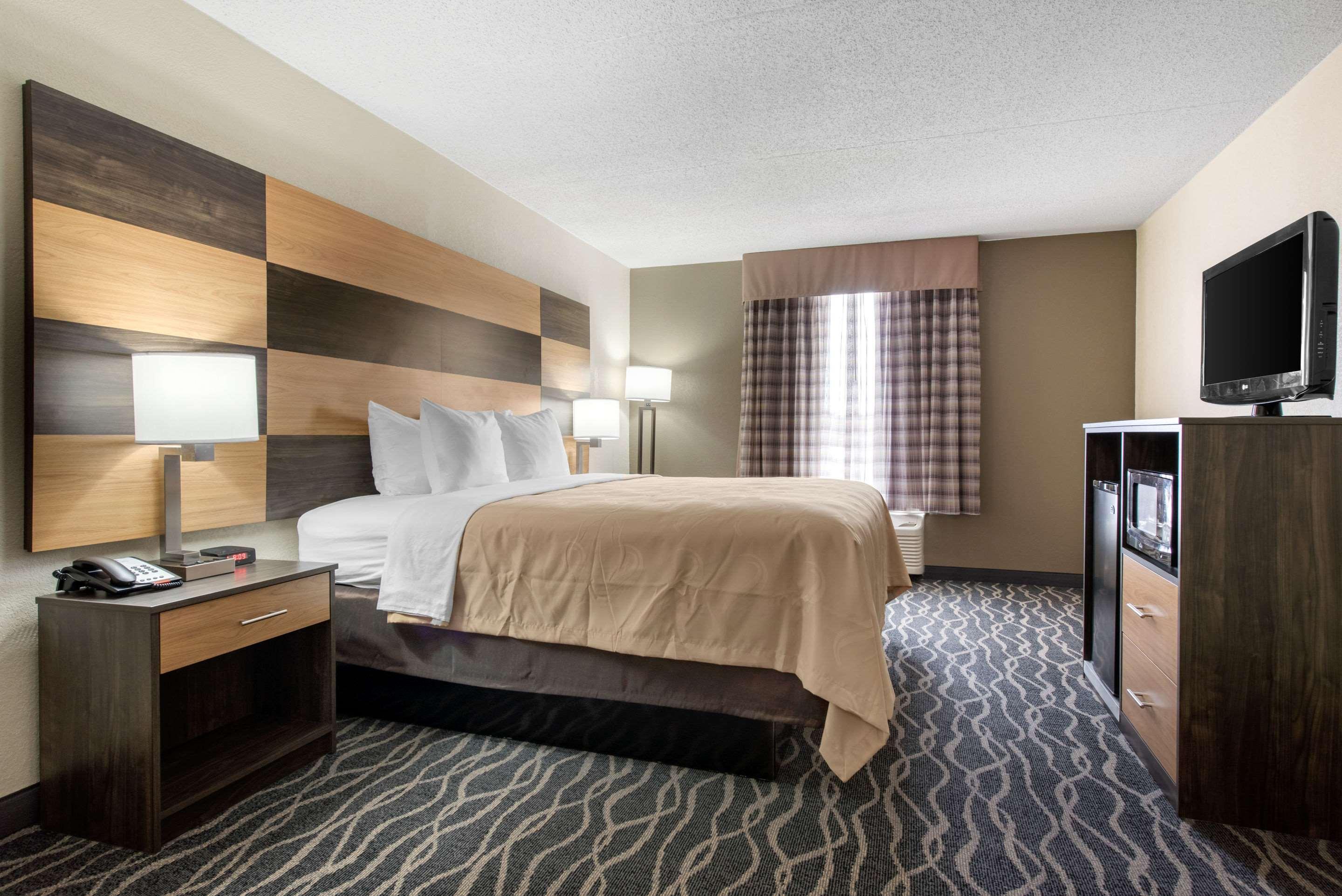 Quality Inn & Suites Lafayette I-65 Экстерьер фото