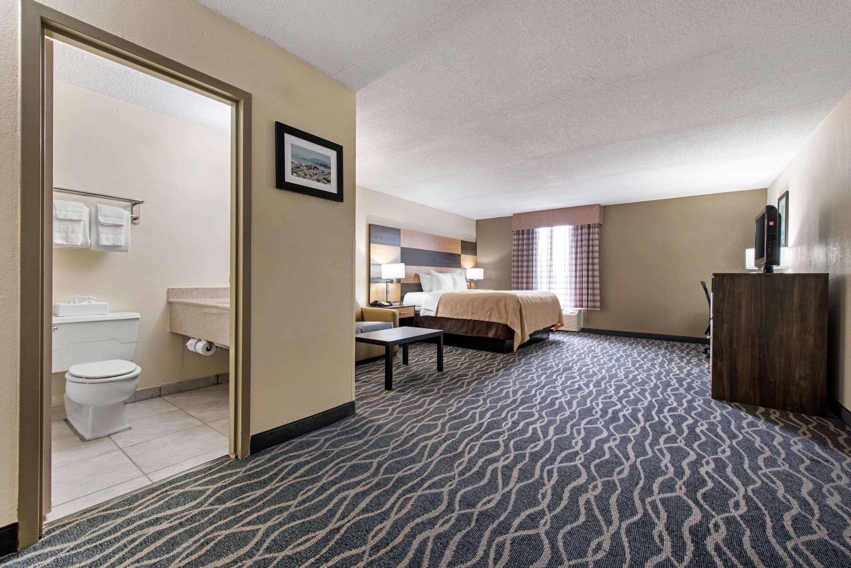 Quality Inn & Suites Lafayette I-65 Экстерьер фото