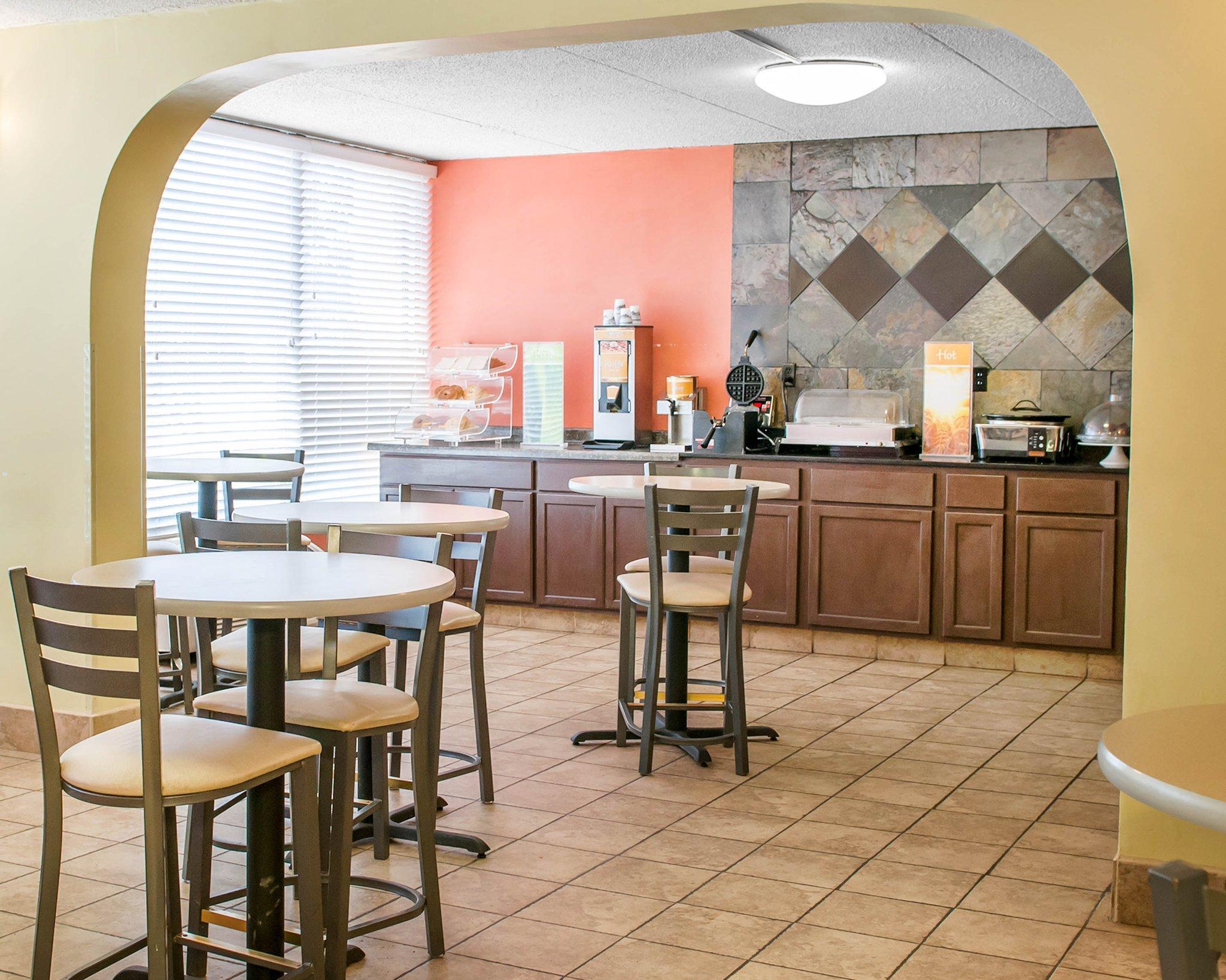 Quality Inn & Suites Lafayette I-65 Экстерьер фото