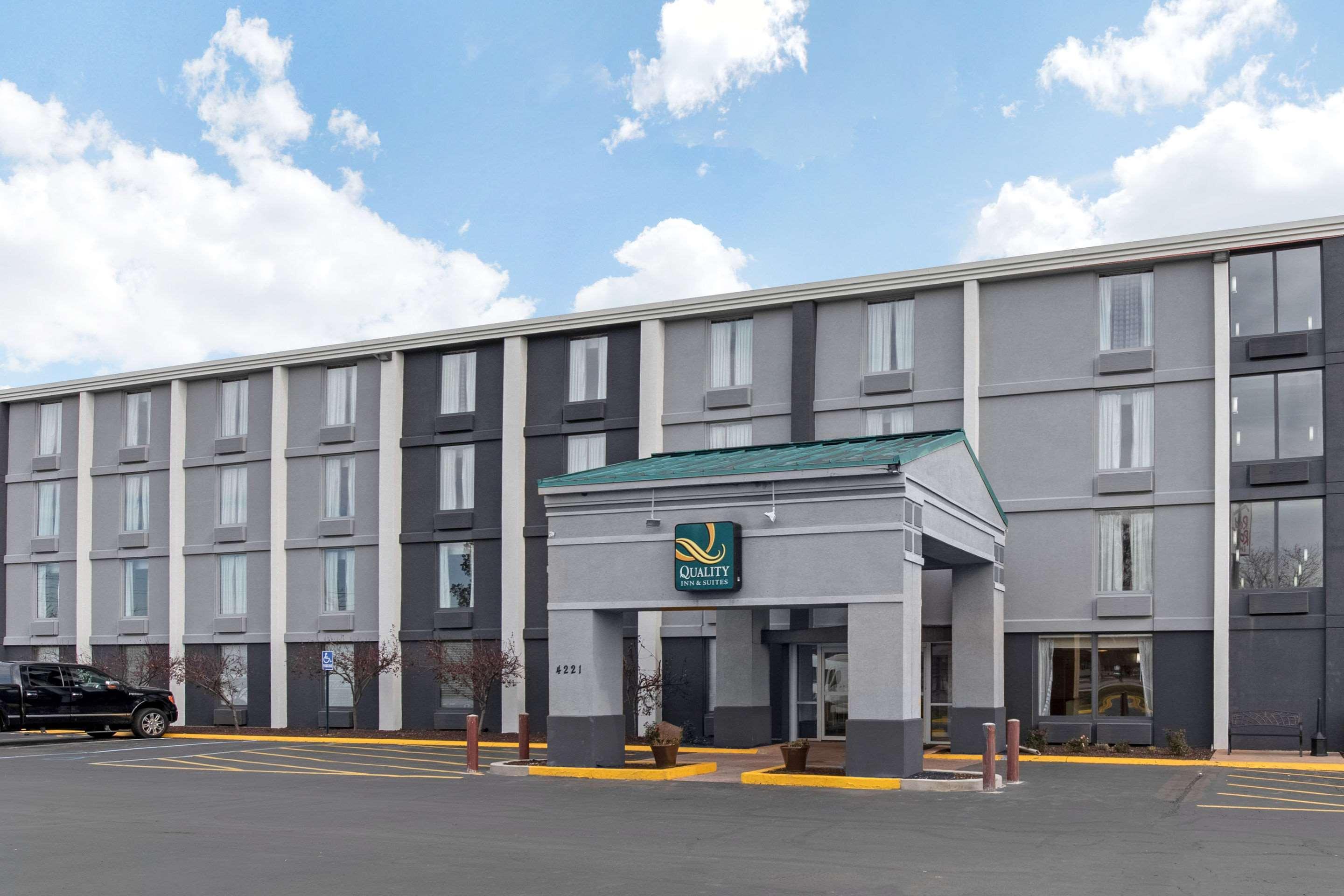 Quality Inn & Suites Lafayette I-65 Экстерьер фото