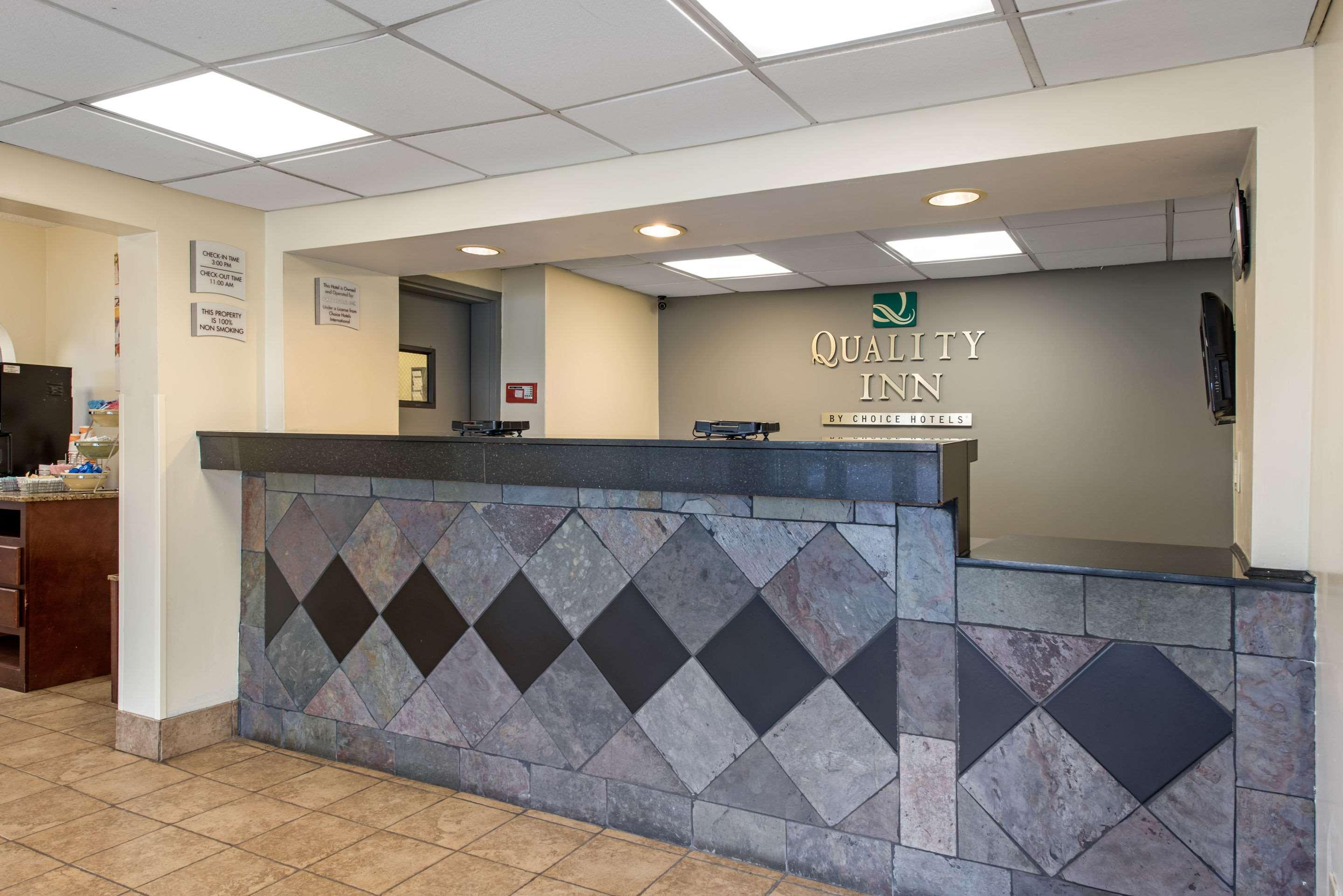 Quality Inn & Suites Lafayette I-65 Экстерьер фото