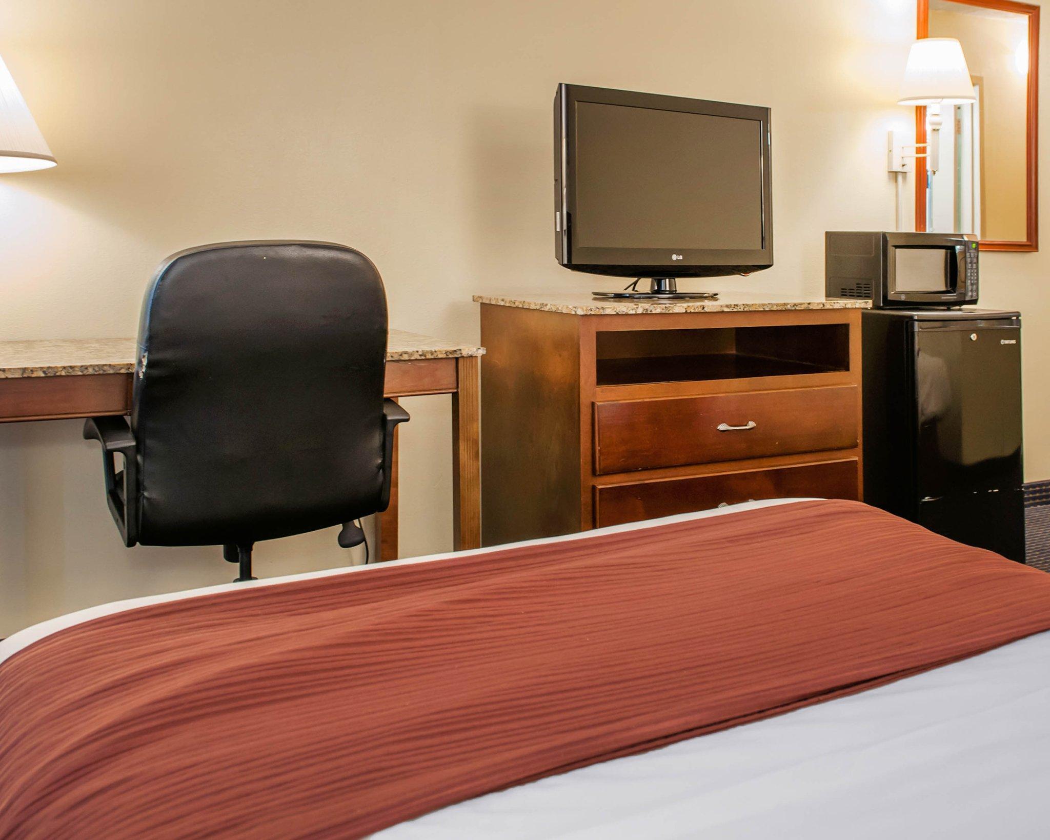 Quality Inn & Suites Lafayette I-65 Экстерьер фото