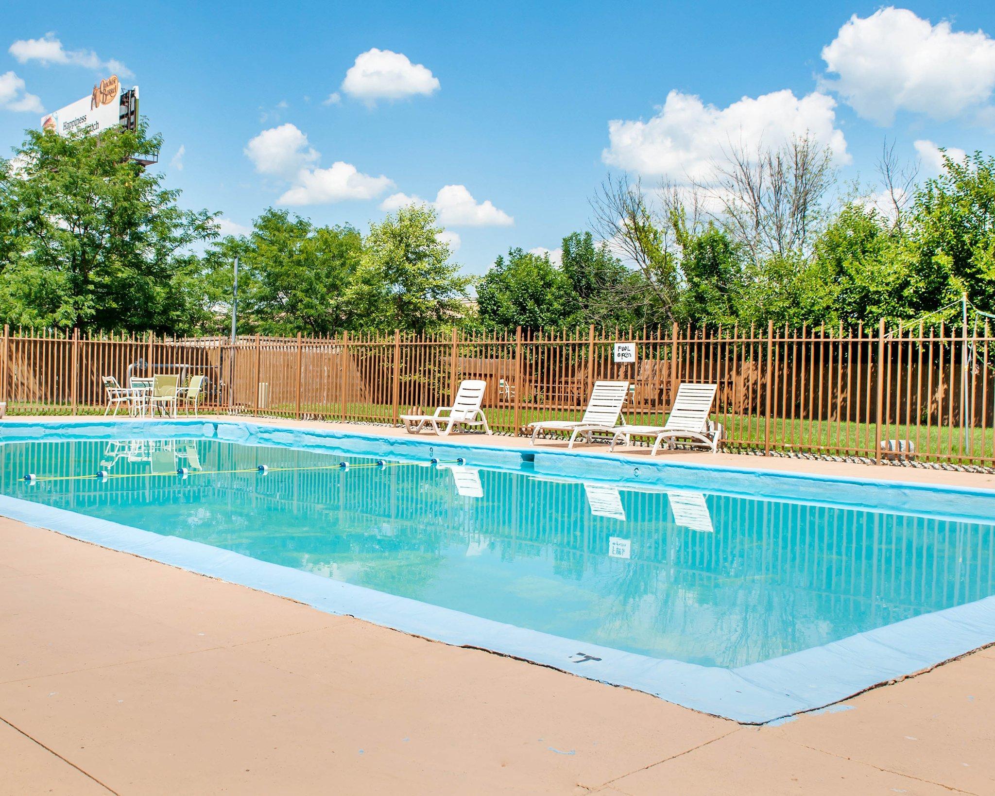 Quality Inn & Suites Lafayette I-65 Экстерьер фото