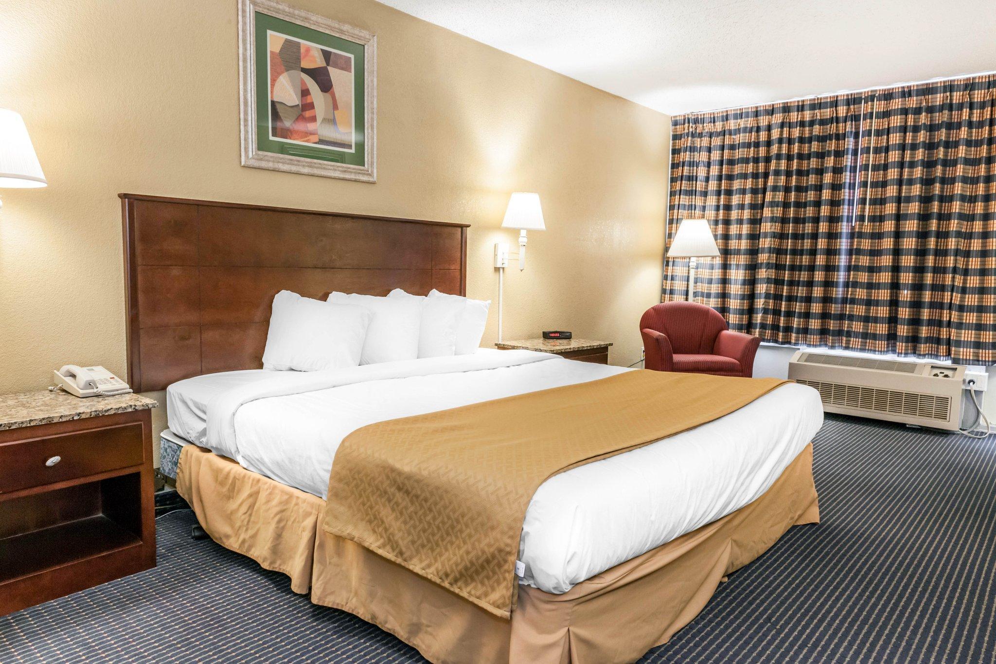 Quality Inn & Suites Lafayette I-65 Экстерьер фото