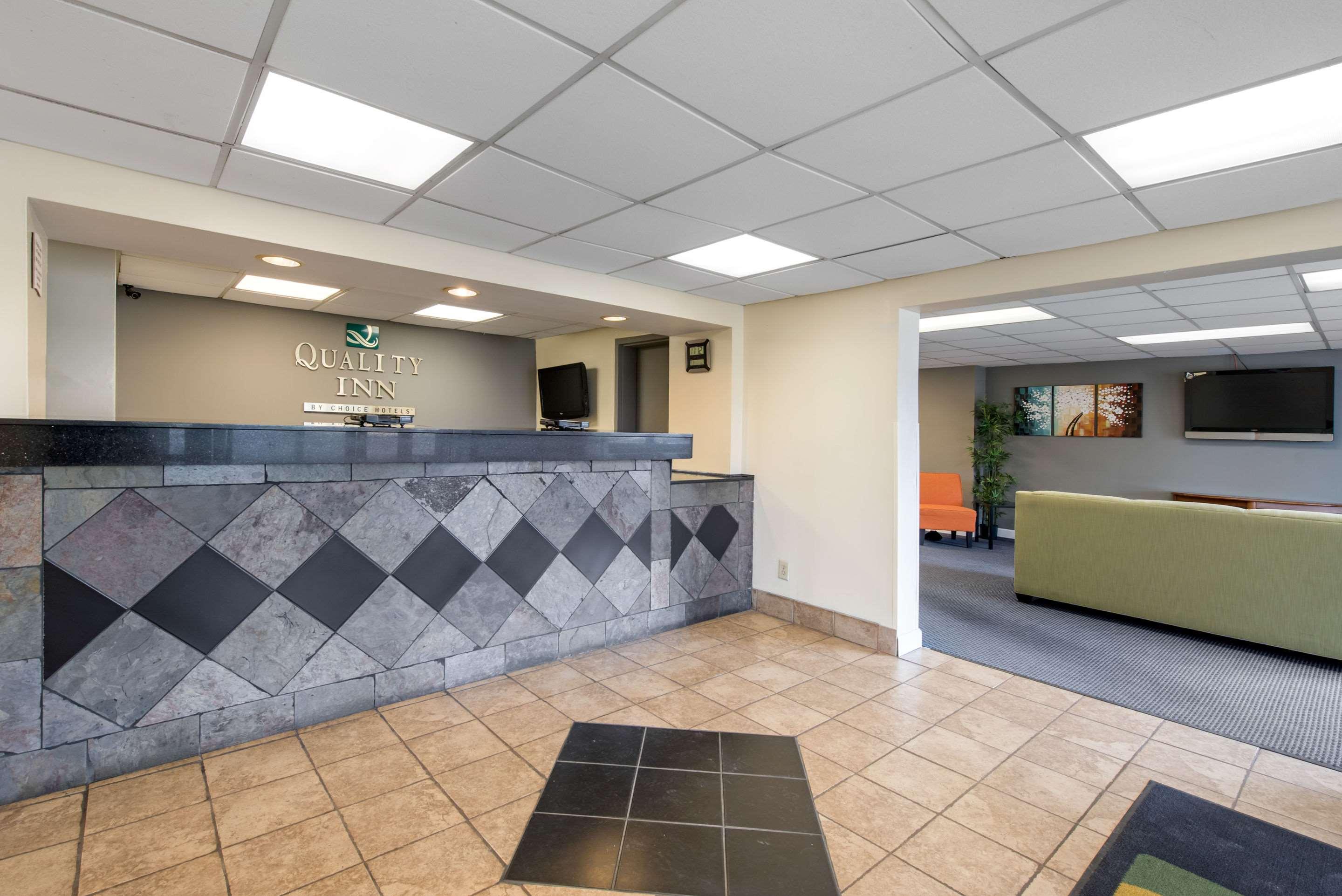 Quality Inn & Suites Lafayette I-65 Экстерьер фото
